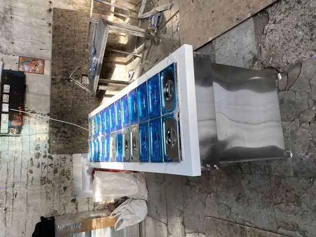 Cold freezer & Salad Bar